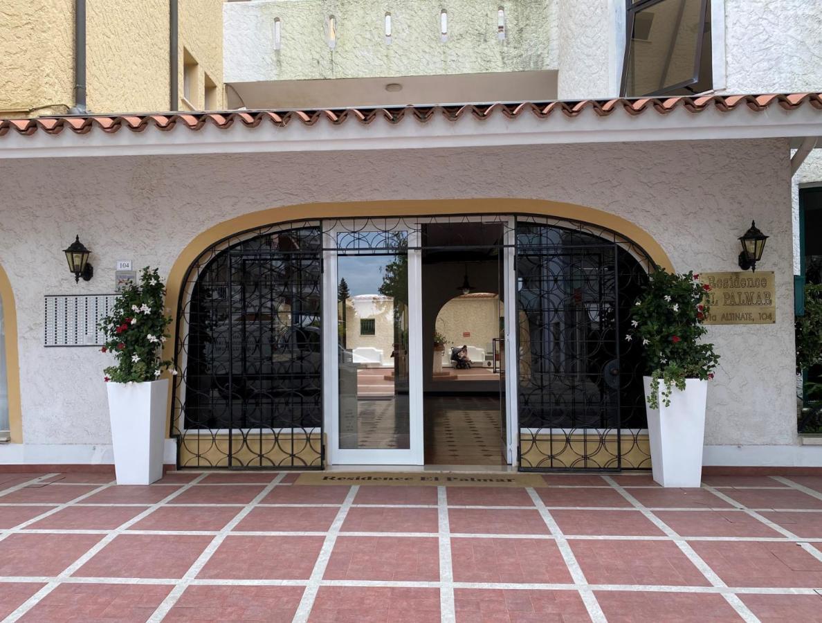 Residence El Palmar Fronte Mare, Fronte Spiaggia Lido di Jesolo Exterior photo